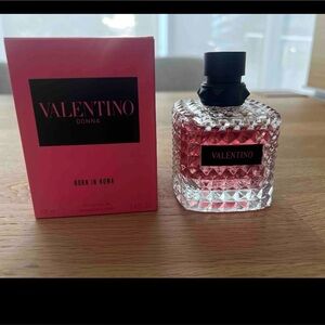 Valentino Donna Pink Textured Perfume Bottle
